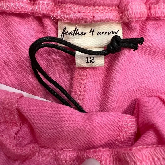 NWT feather 4 arrow Daisy Track Shorts in Prism Pink - Picture 4 of 9